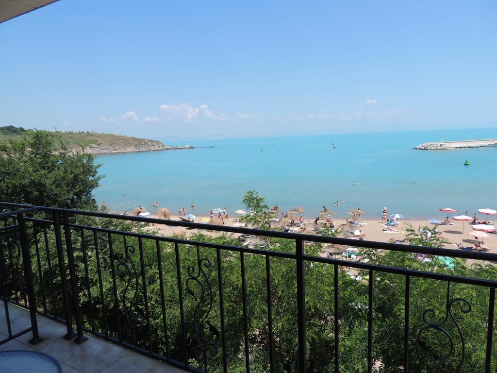 Villa Lazuren Bryag Chernomorets Exterior foto